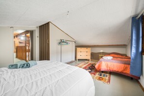 4 Schlafzimmer, Bügeleisen/Bügelbrett, kostenloses WLAN, Bettwäsche