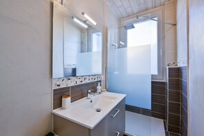Hair dryer, towels - Cap Ardoises - Plage à 500m (Saint-Nazaire)