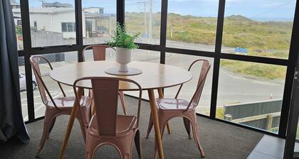 Oceanview 2bedroom Apartment