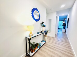 Interior - 1 Bedroom Apt | Bow River Views | 5 mins to Stampede | Free Street Parking (Calgary)