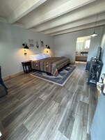 Standard Single Room | Free WiFi