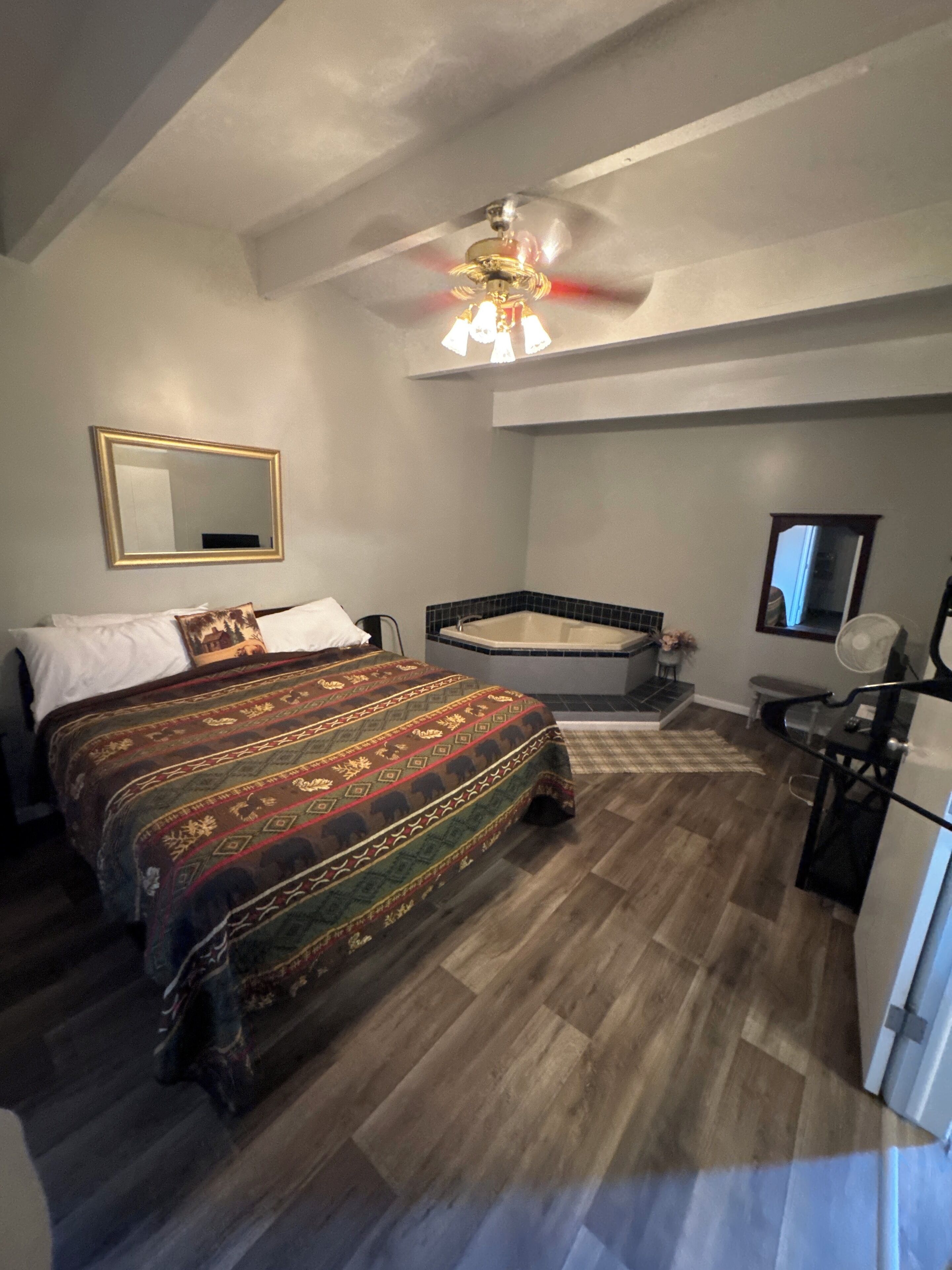 设计开间套房 | 免费 WiFi