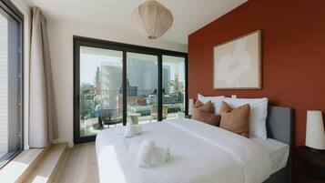 Fer et planche Ă repasser, Wi-Fi, draps fournis