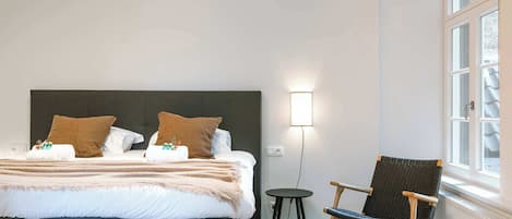 1 Schlafzimmer, Schreibtisch, WLAN, BettwÀsche