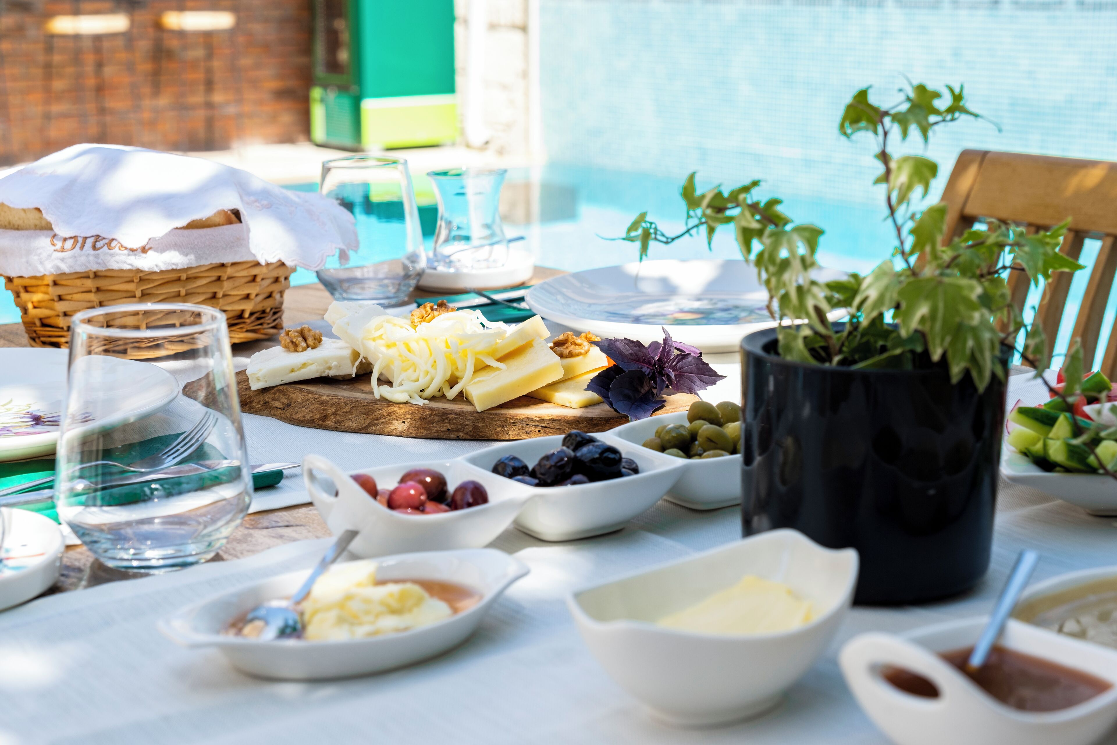 Kamar Standar, 1 Tempat Tidur King | Tempat makan outdoor