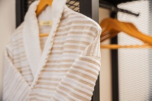 In-room safe, desk, laptop workspace, blackout curtains - Lyse Jülide (Cesme)