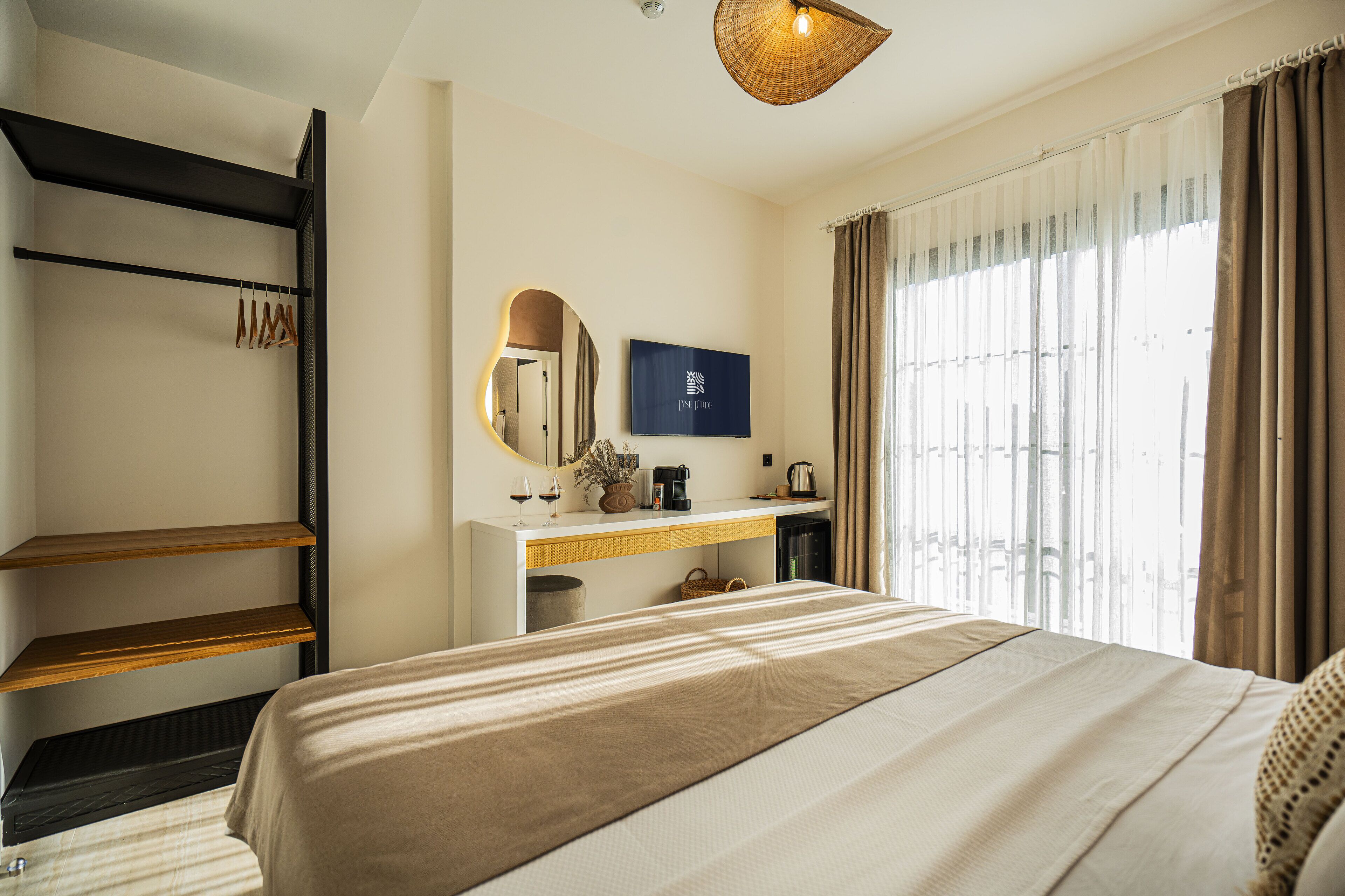 In-room safe, desk, laptop workspace, blackout curtains