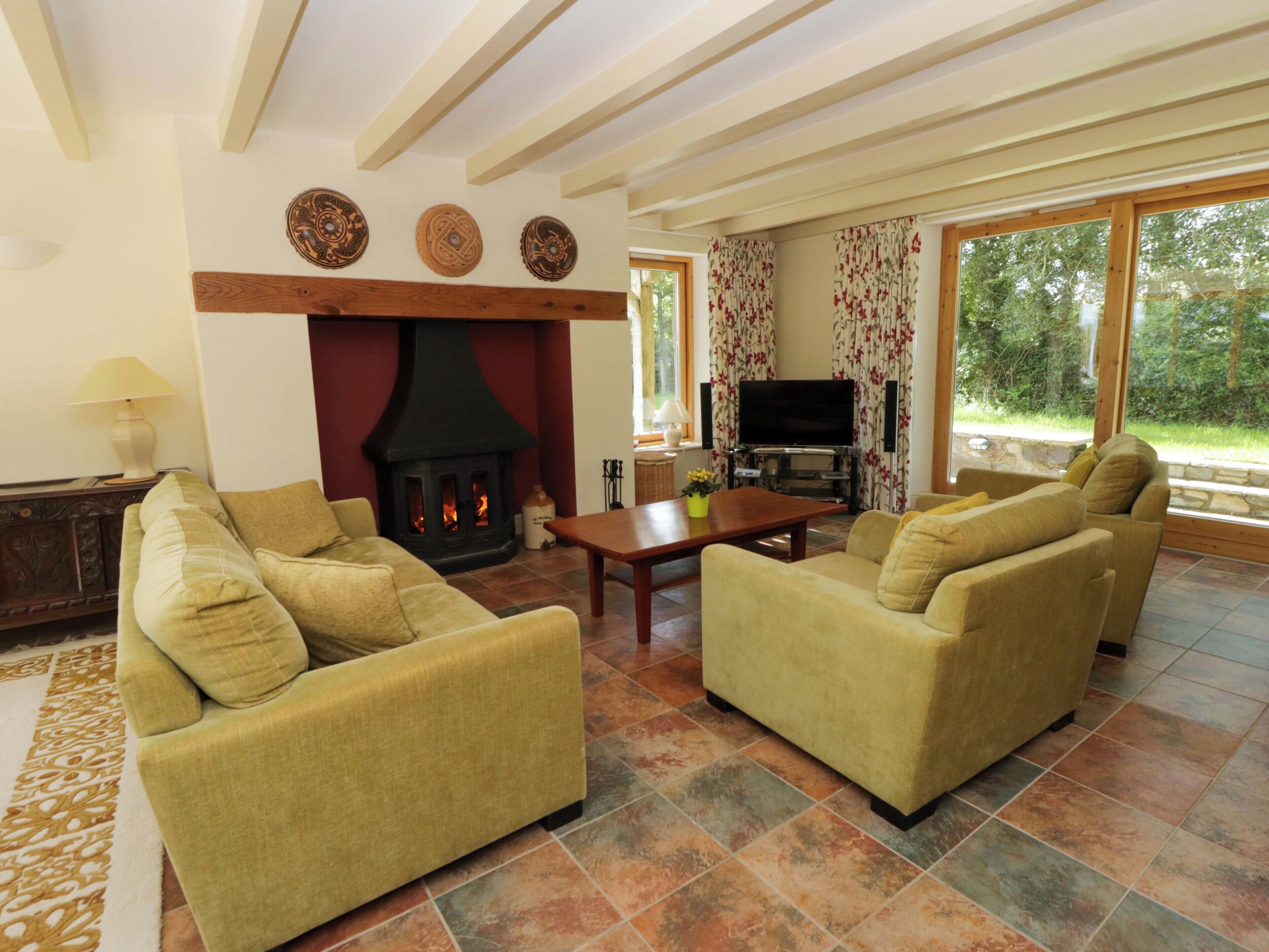 Cottage | Living area
