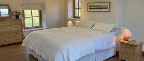 2 chambres, décoration personnalisée, ameublement personnalisé