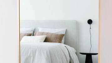 Lit parapluie, Wi-Fi, draps fournis