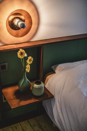 Desk, travel cot, WiFi, bed sheets - Vibrant Antwerp Retreat (Antwerpen)