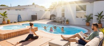 Dream Home In Holiday With Pool and Spa and more