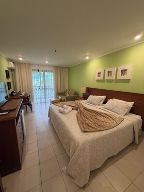 1 室のベッドルーム、WiFi (無料)、ベッドシーツ、車椅子でアクセスできる設備