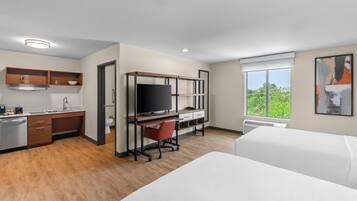 Room, 2 Queen Beds, Mobility Accessible, Non Smoking