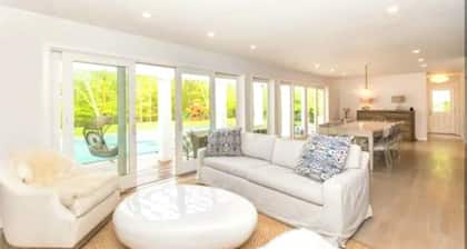 Shinnecock Golf Course Designer Renovated 5-bedroom house in Southampton