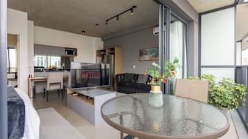 Deluxe Apartment, 1 Queen Bed, City View | Balcony