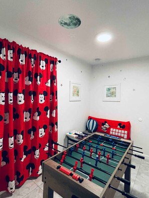 Games room - 213 Lux Home+Studio • Winter Park • Disney/Universal • WFH WiFi (Fern Park)