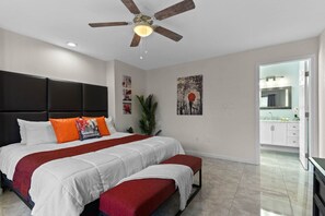 5 chambres, bureau, fer et planche à repasser, lit parapluie