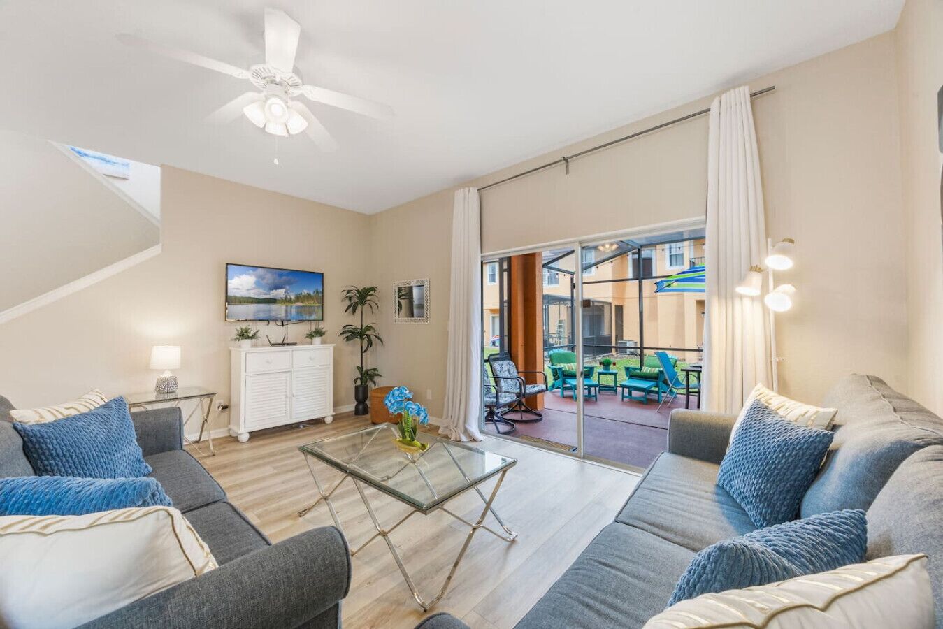 リビング エリア