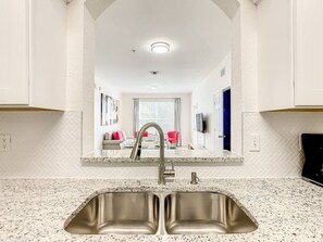 Interior - #304 Resort 3BR/2BA Pool/Spa WindsorHill Disney (Kissimmee)