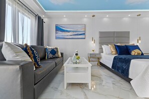 1 bedroom, desk, iron/ironing board, WiFi - 2608 Luxury Lakeview • Universal & Epic Universe (Orlando)