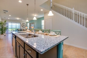 Interior - 1744 Private Pool & Spa • Disney & Universal Villa (Kissimmee)