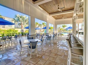 Outdoor dining - #1141 Two Resorts Waterside/Pool/Spa Disney Epic (Reunion)