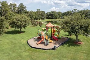Children’s area - #940 Resort prestige 4BD/3.5BA w/2 Masters Disney (Kissimmee)