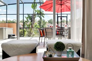 Interior - #2613 LakeFront Priv Spa Resort Disney Universal (Kissimmee)