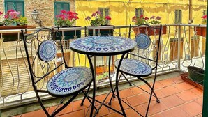 Tempat makan outdoor