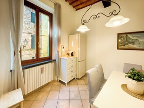 Apartamento Deluxe, 2 habitaciones, balcón, vistas a la ciudad | Interior