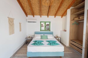 3 bedrooms, iron/ironing board, WiFi, bed sheets - Villa with private pool, ideal for families and groups of friends. (Koskinou)