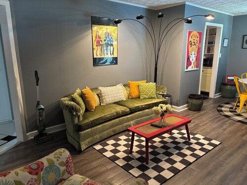 The B52’s LoveShack