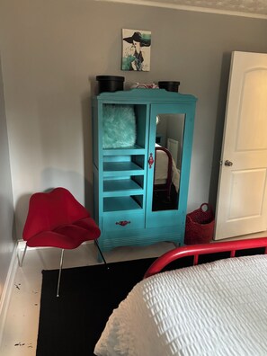 3 Schlafzimmer, Bügeleisen/Bügelbrett, WLAN, Bettwäsche