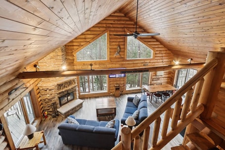 Living area. Peaceful Pines Cabin on Mirror Lake