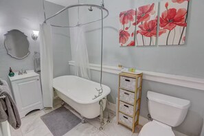 Hair dryer, towels, soap, shampoo