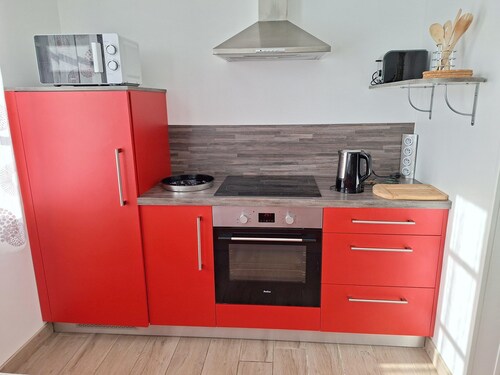 Modern Holiday Home in St. Pol de Leon