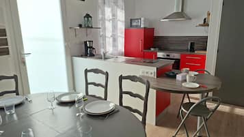 House | Dining