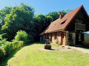 Exterior - The Caledonia - Cosy in the countryside (Etalleville)