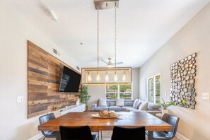 Dining - 4 BD/ 3 BA/ Villas At Seven Dwarfs Lane (23-102) (Kissimmee)