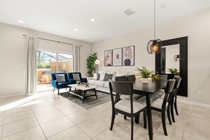 Interior - 2 BD/ 2.5 BA/ Encantada Resort (3064 YL) (Kissimmee)