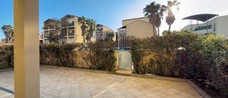 Enceinte de lâhĂ©bergement