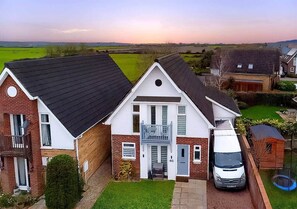 Exterior - Sun Set House with Hot Tub (Witchford)