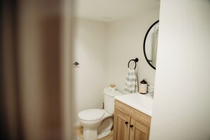 Hair dryer, towels, soap, shampoo - Beachy 2BR Escape | Relaxed Coastal Vibes (Belleville)