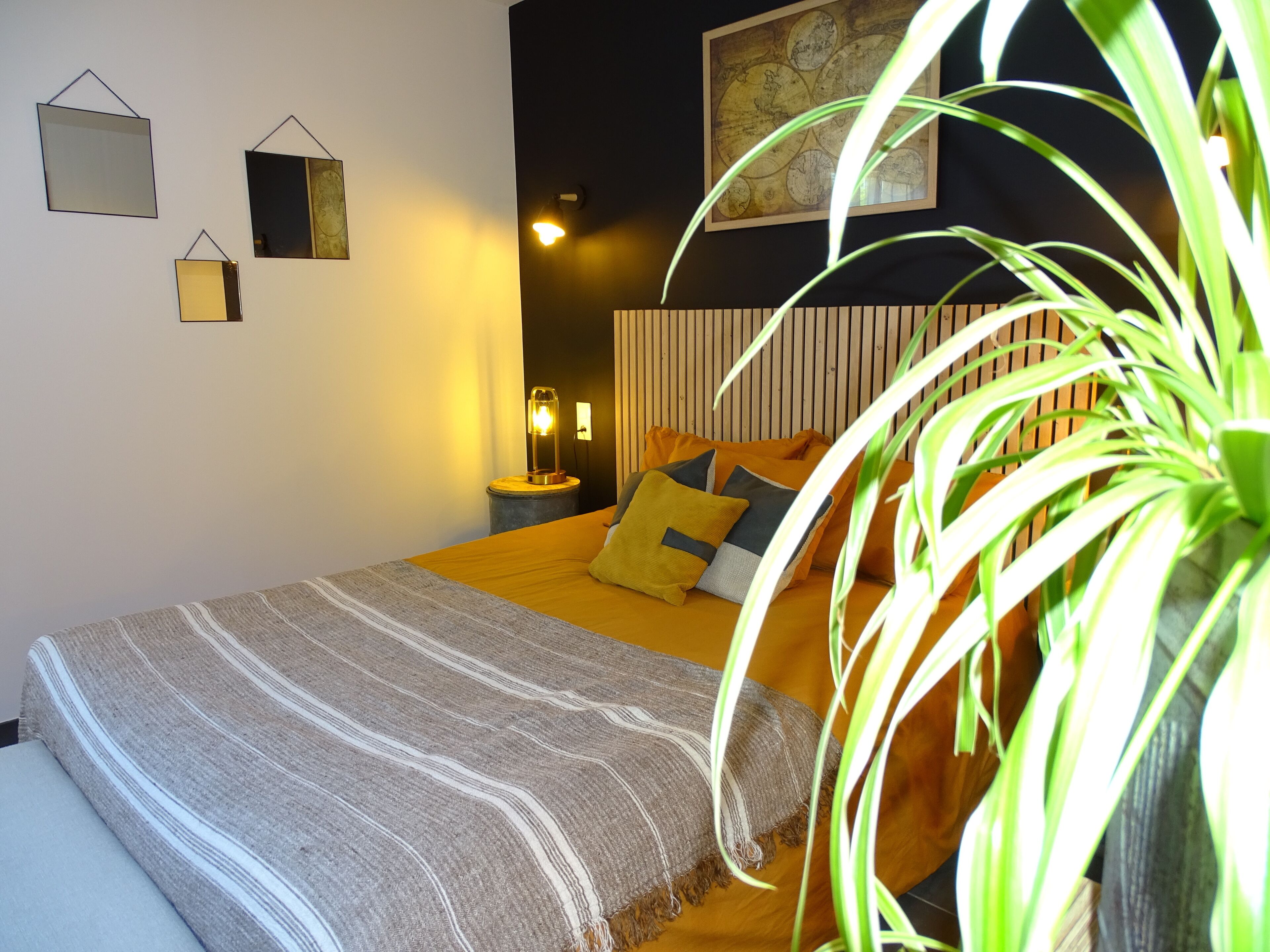 Deluxe Studio, Garden View | Blackout drapes, soundproofing, iron/ironing board, wheelchair access