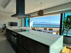 Interior - Oceanfront Bucerias Escape | Huge Balcony & Panoramic Views 🌊 (Bucerías)