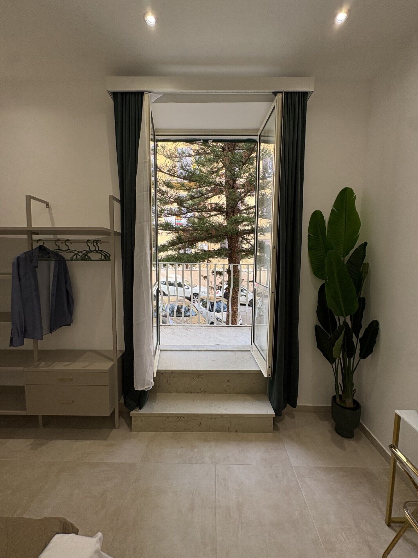 Camera Deluxe, balcone, vista città | Interni