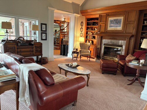 Spacious 4000+sq ft home on 50 acres.  Get away from the city and enjoy life.