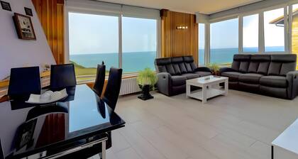 Villa Laurana with Mountain Views