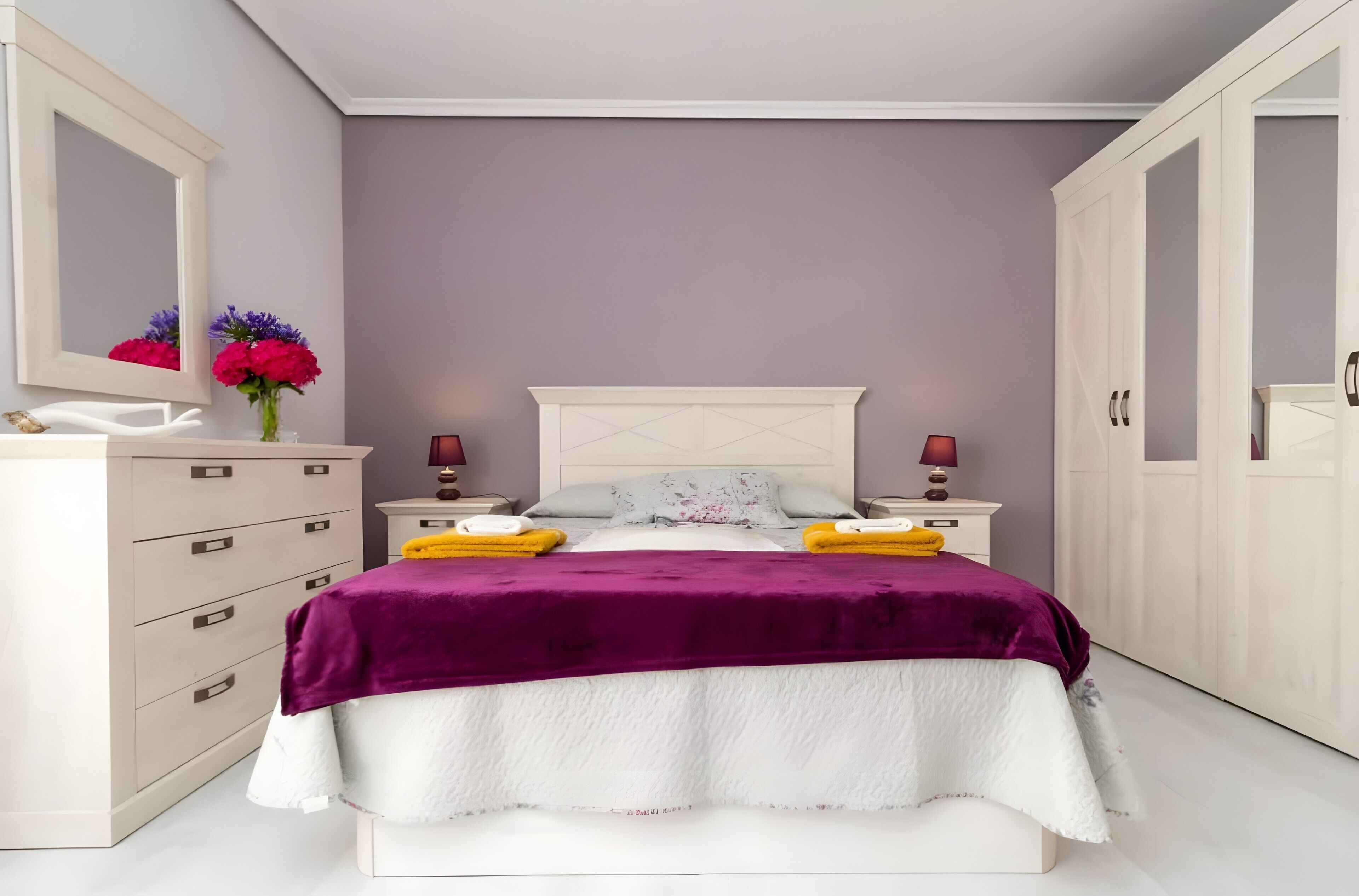 4 chambres, fer et planche à repasser, Wi-Fi, draps fournis